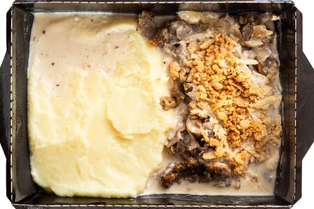 Бефстроганов с картофельным пюре