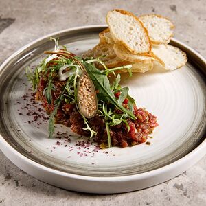 Тартар из говяжьей вырезки