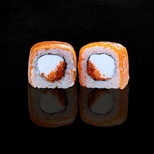 Филадельфия с икрой тобика