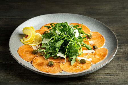 Карапаччо из лосося