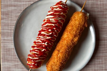 Корн-дог с сыром