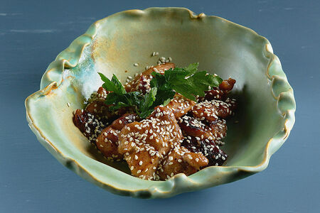 Филе бедра от кенийской беговой курицы на гриле в соусе терияки