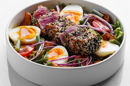 Боул с тунцом