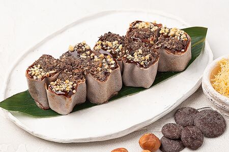 Десертный ролл Дубайский шоколад с фундуком