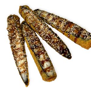 Стрипс max ролл с жареным лососем 