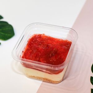 Трайфл чизкейк клубничный 