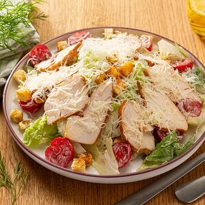 Большая порция Цезарь с курицей