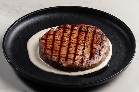 Большая говяжья котлета