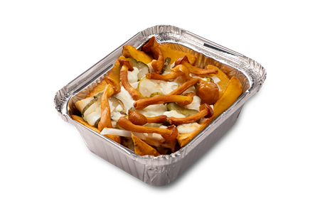 Картофель с курицей и опятами