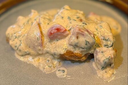 Куриное филе в сливочное соусе