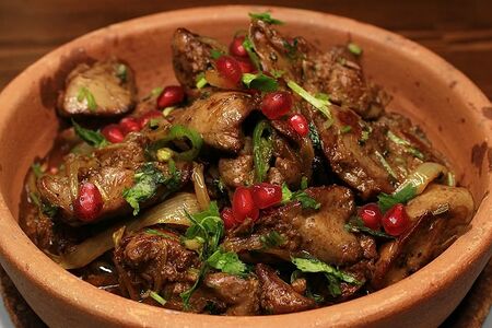 Куриная печень по-грузински
