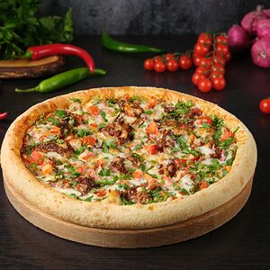 С рваной свининой большая