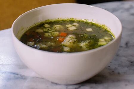 Минестроне с домашним песто