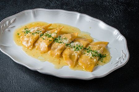 Равиоли аросто ди вителло