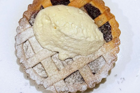 Пай с вишней