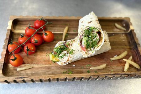 Люля-Кебаб в лаваше с курицей