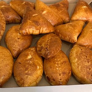 Пирожки с мясом куриным