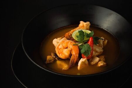 Суп Том ям с морепродуктами