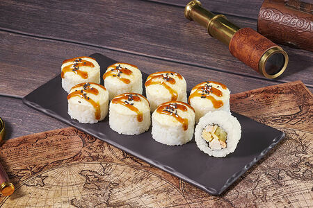 Ролл Охотский с курочкой