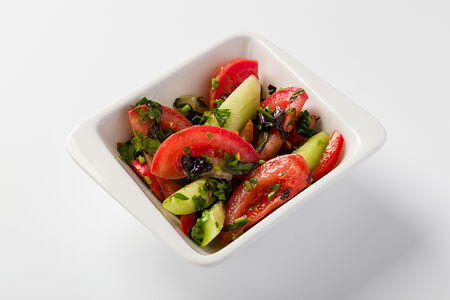 Салат Грузинский