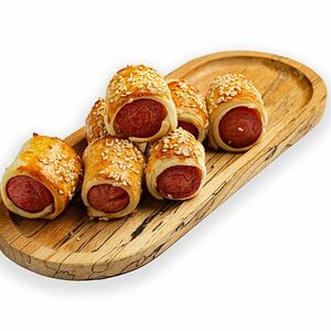 Мини-сосиски в тесте