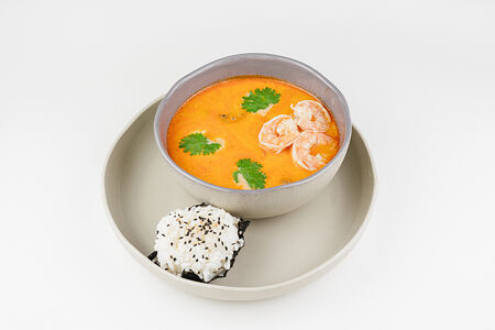 Том Ям с креветками на кокосовом молоке