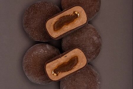 Моти Сникерс