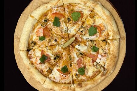 Пицца Том ям с морепродуктами