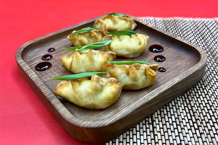 Гёдзу с филе куриным