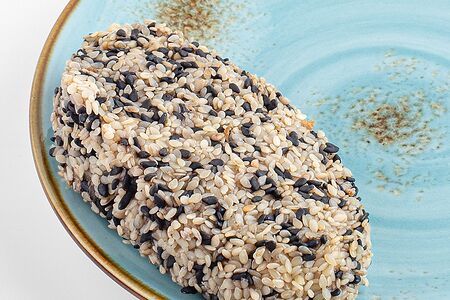 Котлета из индейки в кунжутной панировке 