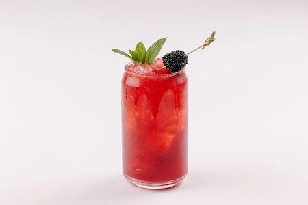 Лимонад Личи-Ежевика-Юдзу