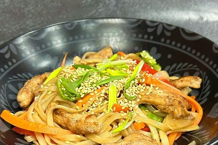 Удон с курицей