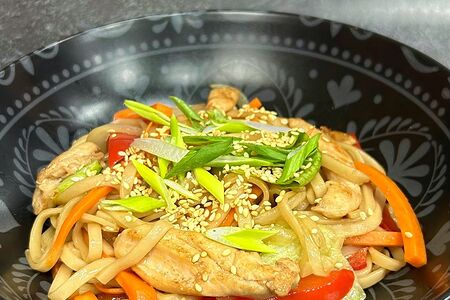 Удон со свининой