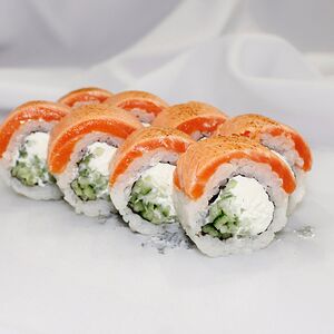 Филадельфия с опаленным лососем