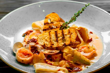 Соте из морепродуктов