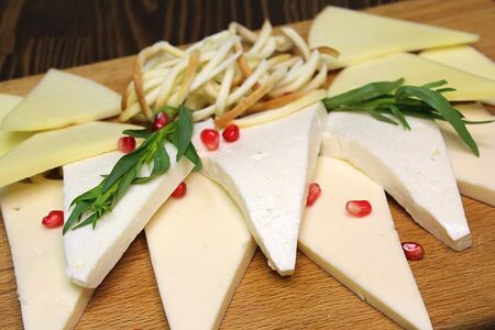 Ассорти грузинских сыров