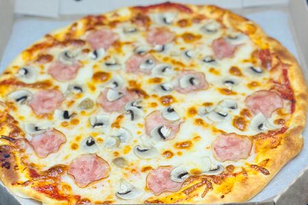 Ветчина с грибами