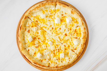 Четыре Сыра пицца