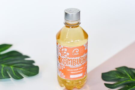 Комбуча Lava на молочном улуне (Лемонграсс)