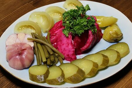 Ассорти из солений по-домашнему