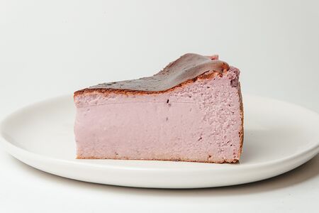 Чизкейк Сан Себастьян ягодный