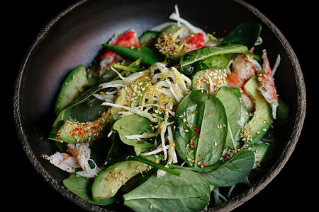 Салат с крабом