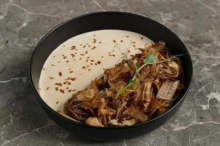 Соба с курицей терияки