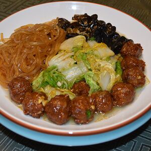 Капуста от Шефа с мясом и грибами