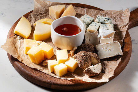 Ассорти выдержанных сыров
