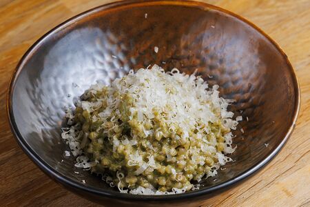 Зелёная греча с пармезаном