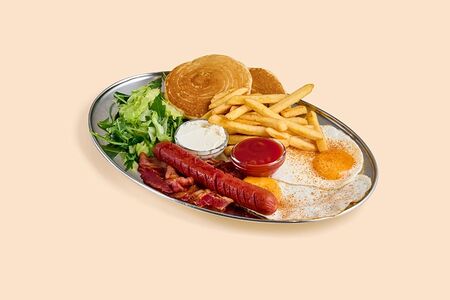 *Реально большой американский завтрак