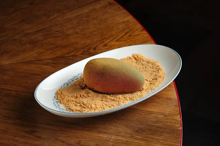 Манго - корпусное пирожное