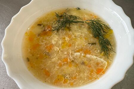 Суп кудряш с курицей и яйцом