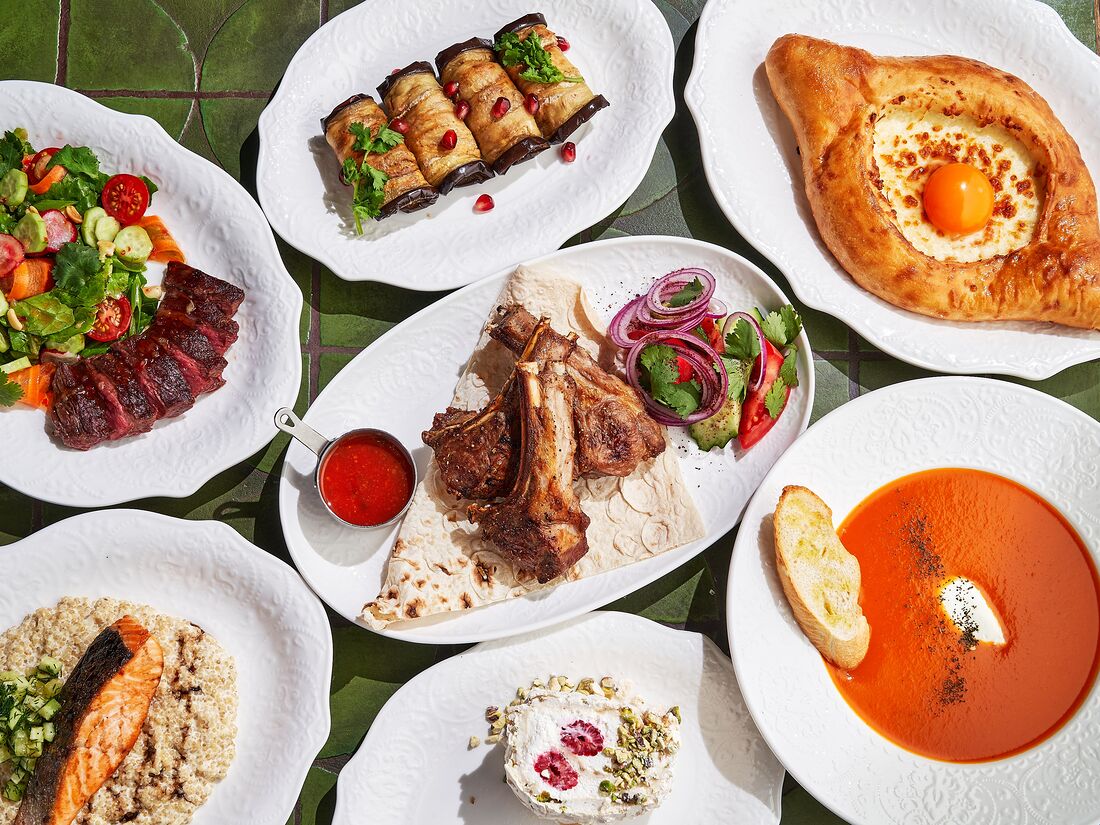 Двор Помидор